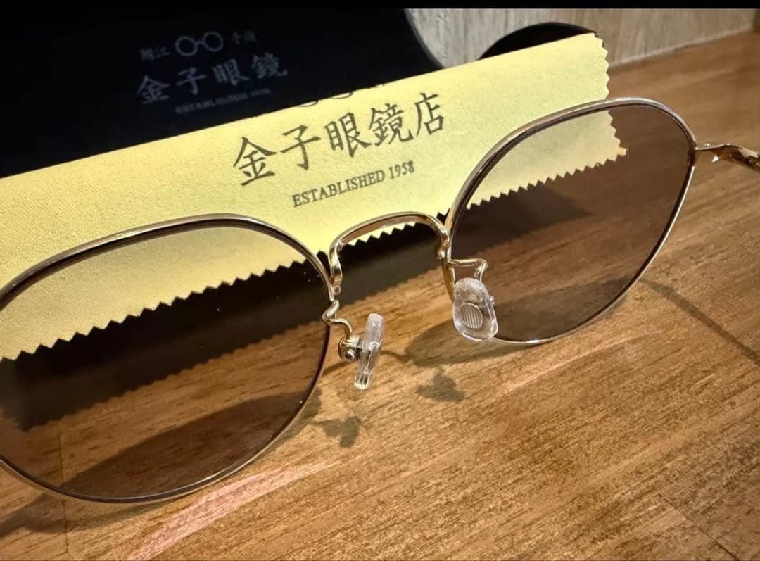 金子眼鏡サングラスLazy Red by KANEKO OPTICAL ゴールド