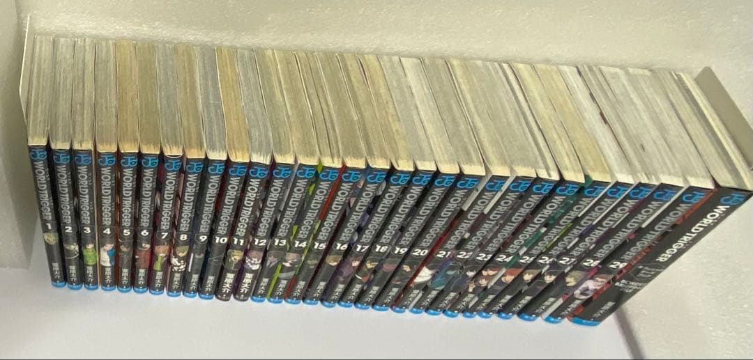 【全巻＋データブック】ワールドトリガー 1-29巻セット 状態良好 即発送