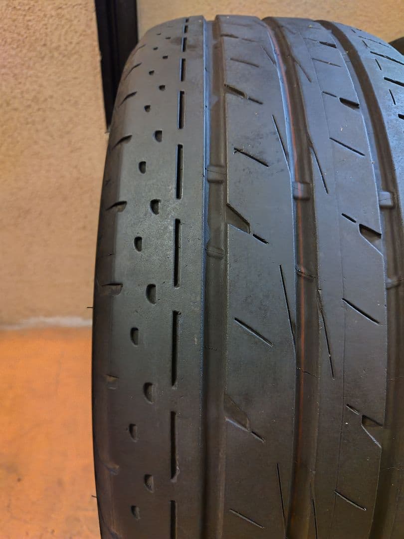 タロウ235/50/R18 ブリヂストン LUFT RVⅡ 2本　⑫