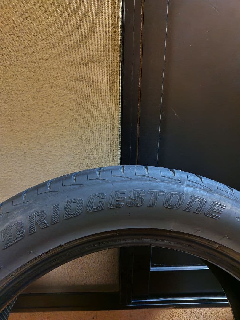 タロウ235/50/R18 ブリヂストン LUFT RVⅡ 2本　⑫