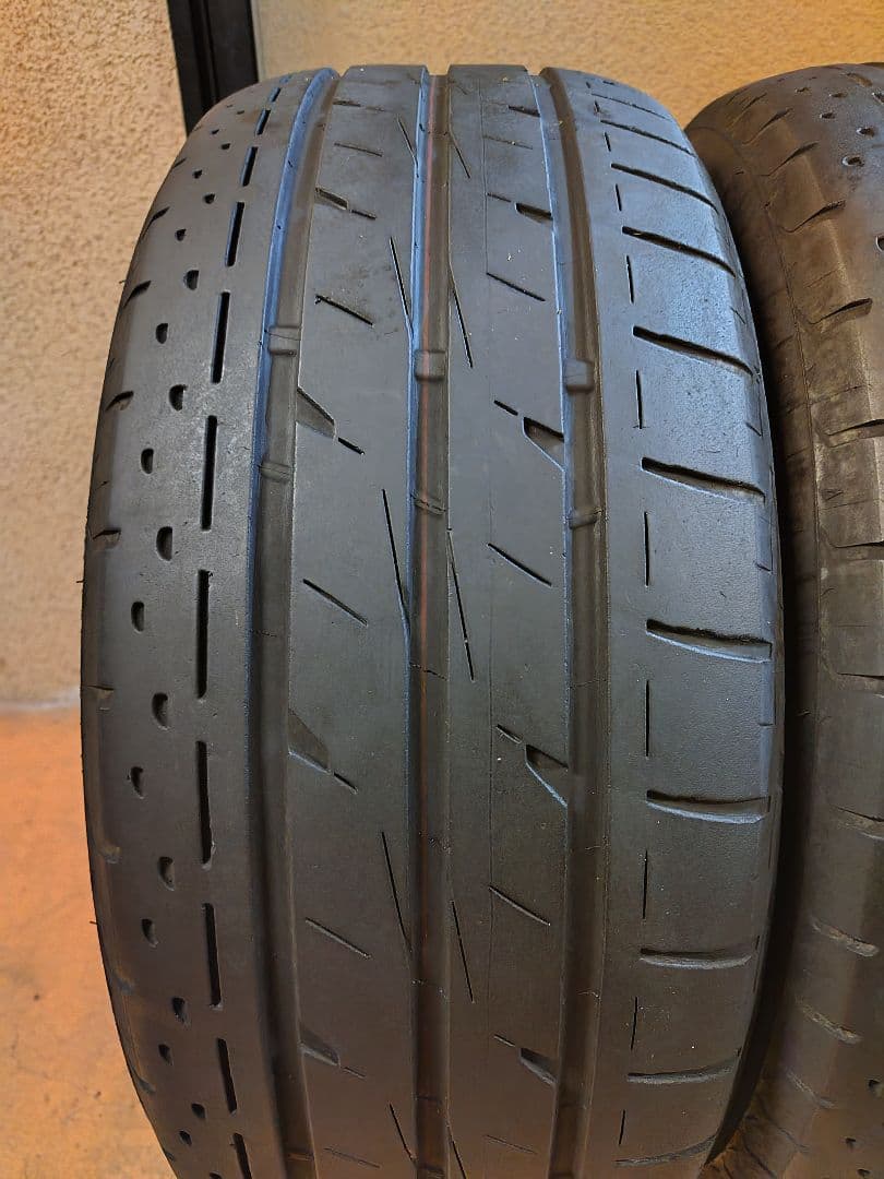 タロウ235/50/R18 ブリヂストン LUFT RVⅡ 2本　⑫