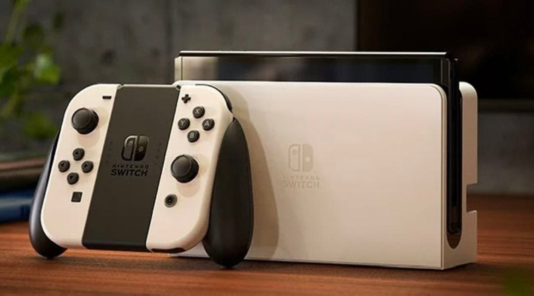 【極美品】Nintendo Switch 有機ELモデル ホワイト