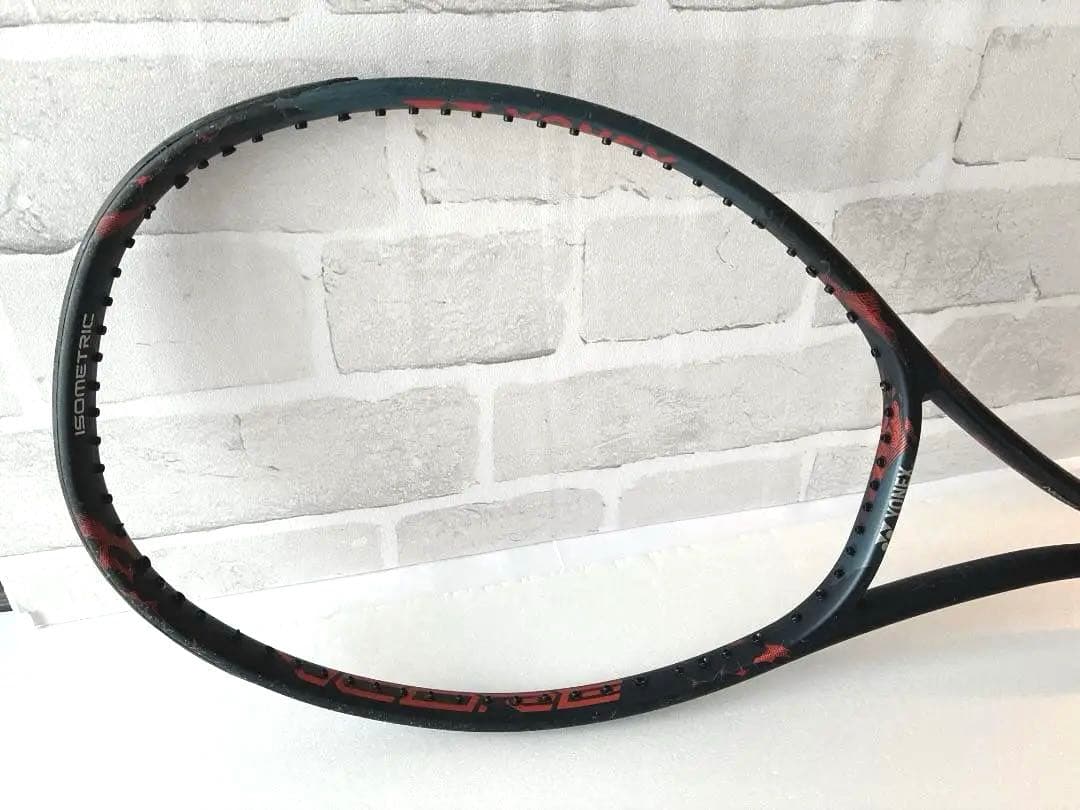 ⭐️中古⭐️YONEX テニスラケット　VCORE　PRO ブイコアプロ97