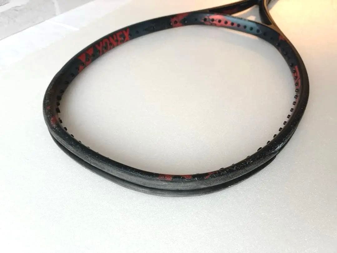 ⭐️中古⭐️YONEX テニスラケット　VCORE　PRO ブイコアプロ97