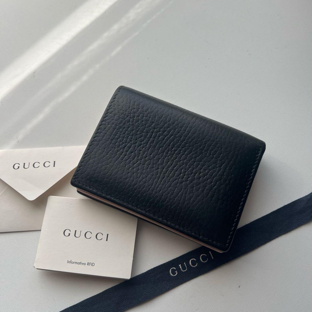 196 美品 GUCCI グッチ マーモント 2つ折り財布