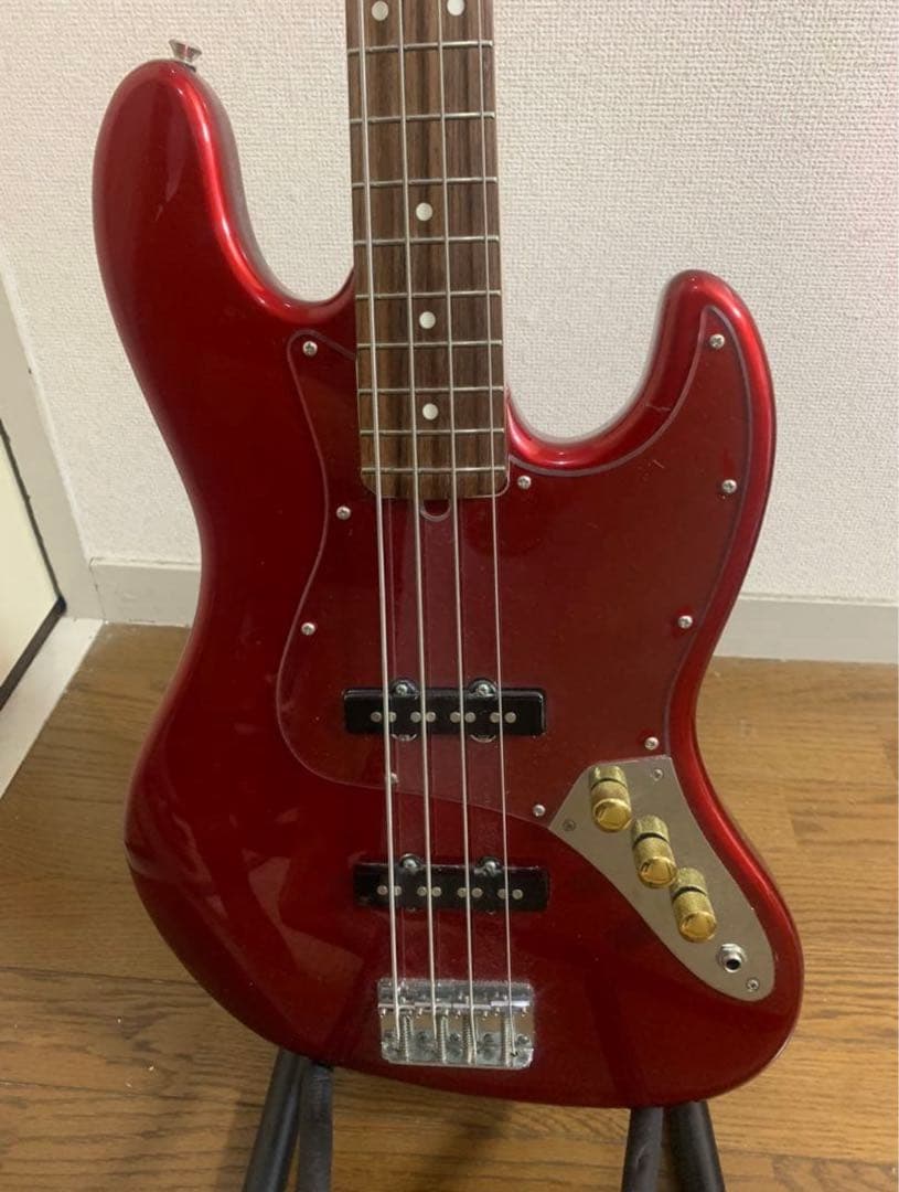 Squier ベースギター(セミハードケース付き) Fender ネック