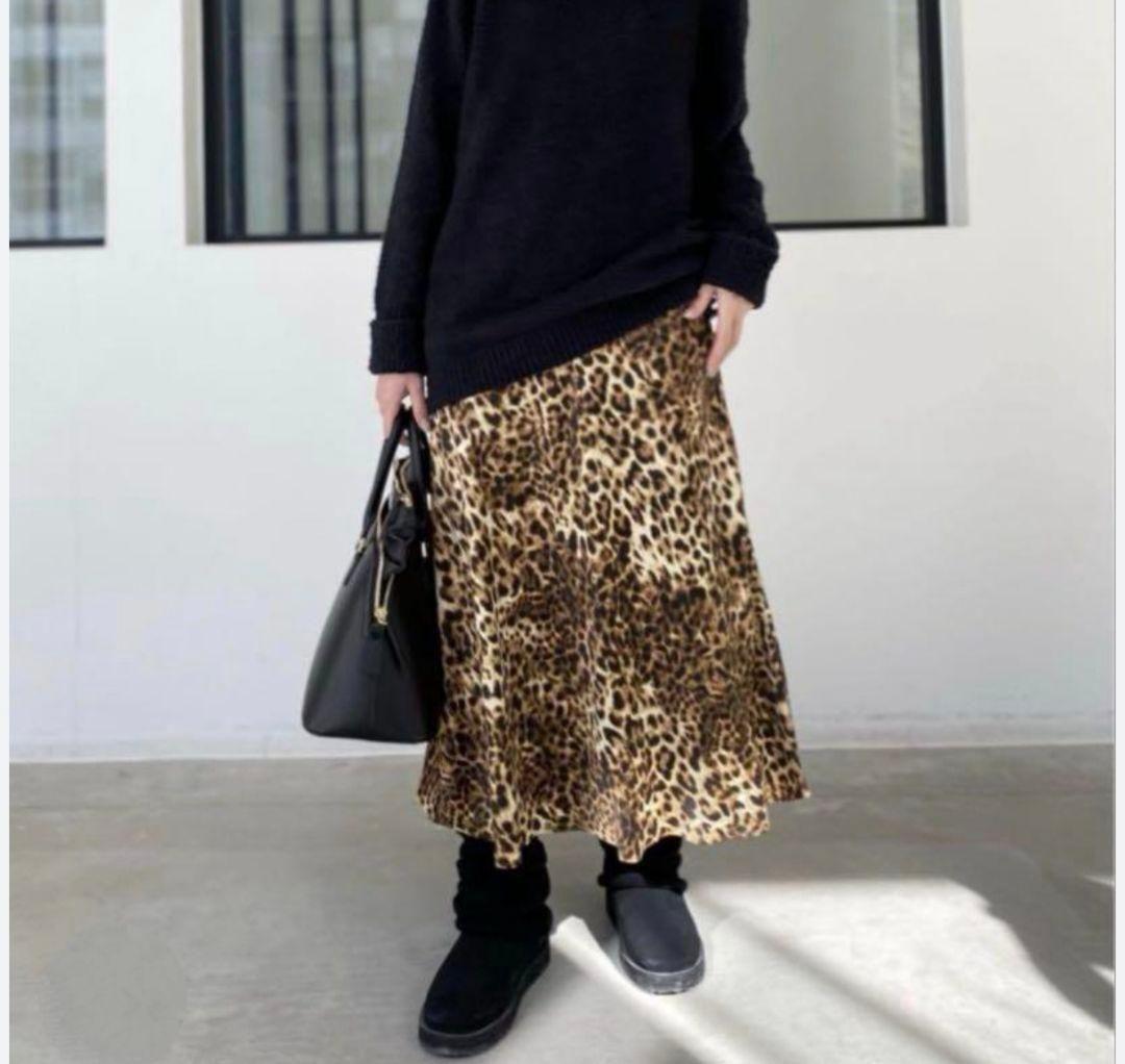アパルトモン リジェールLeopared Silky Skirt