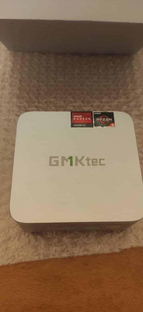 GMKtec Ryzen 5 ミニPC