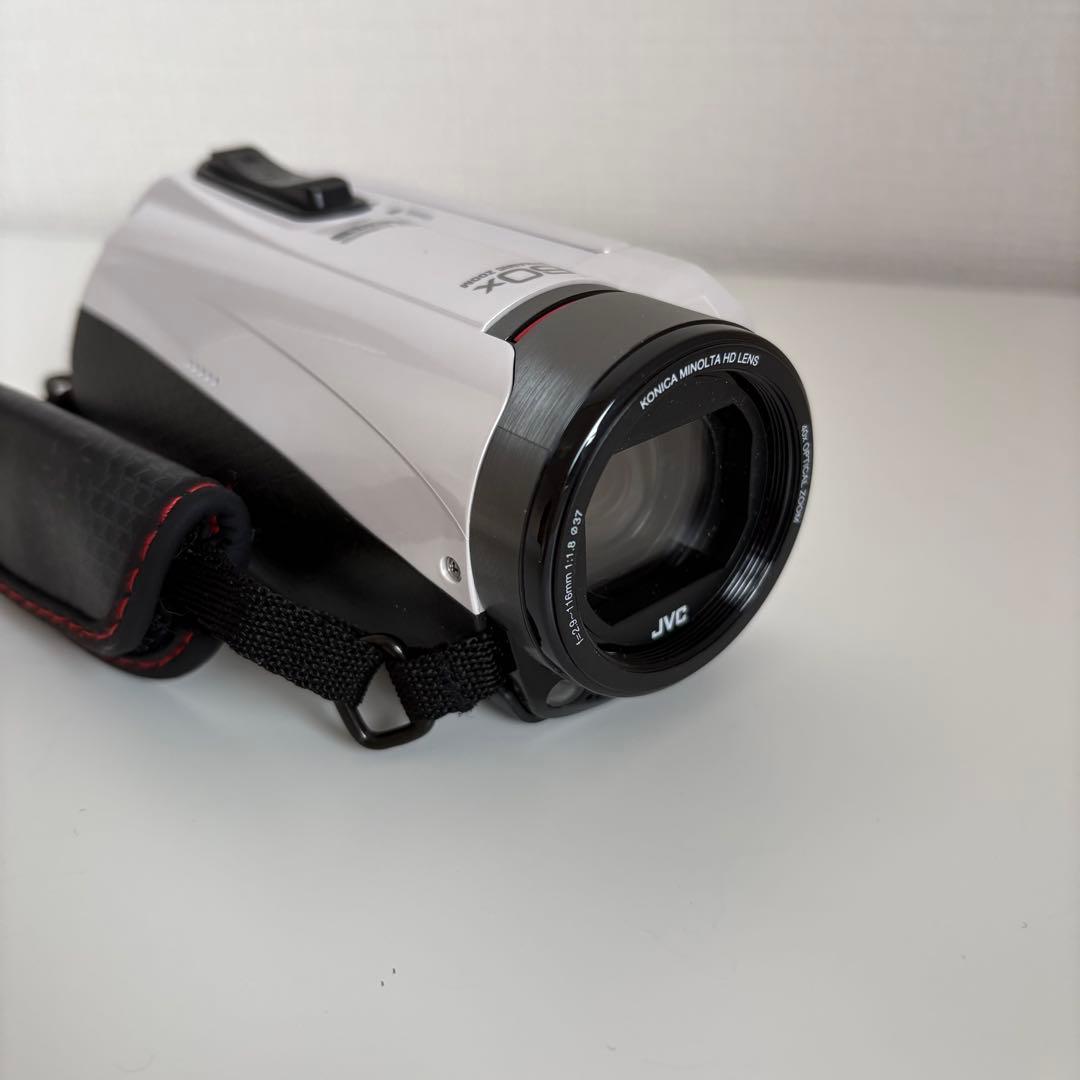 JVC ケンウッド　Everio GZ-R400 ホワイト エブリオR 本体のみ