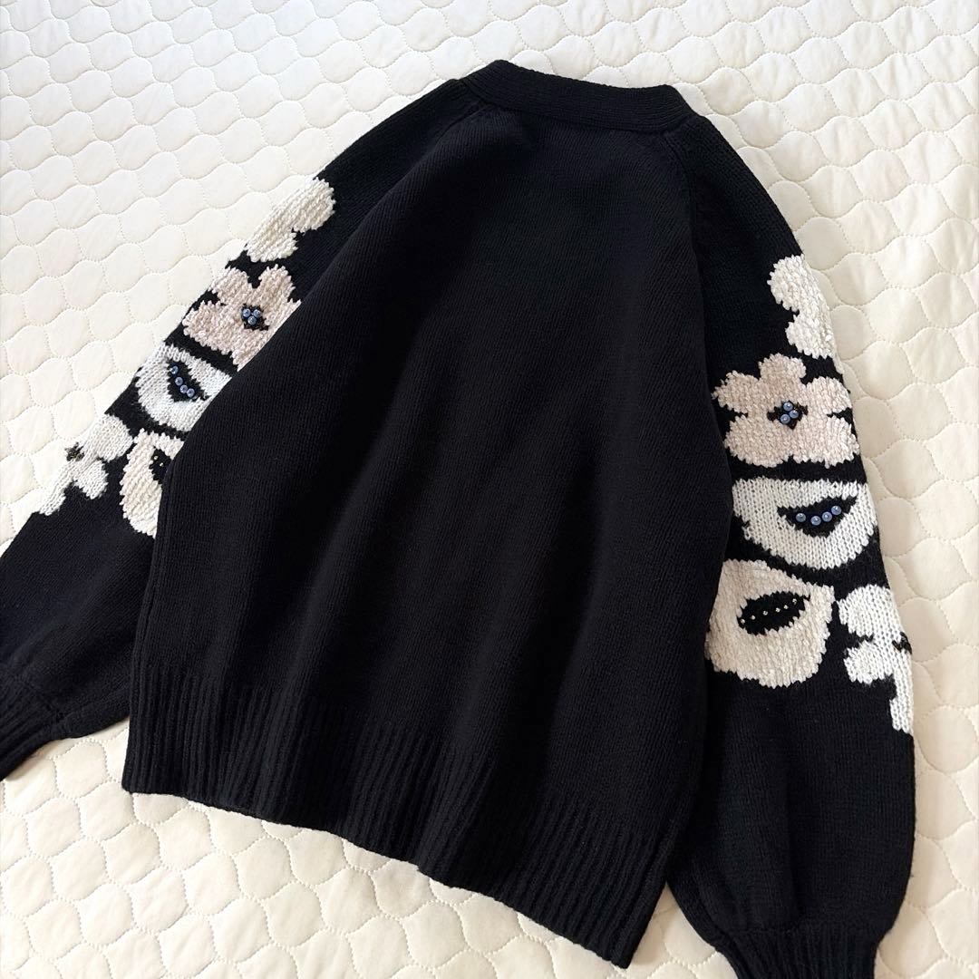 【24SS美品】定価4万✴︎BEARDSLEY 袖ジャガードカーディガン ブラック