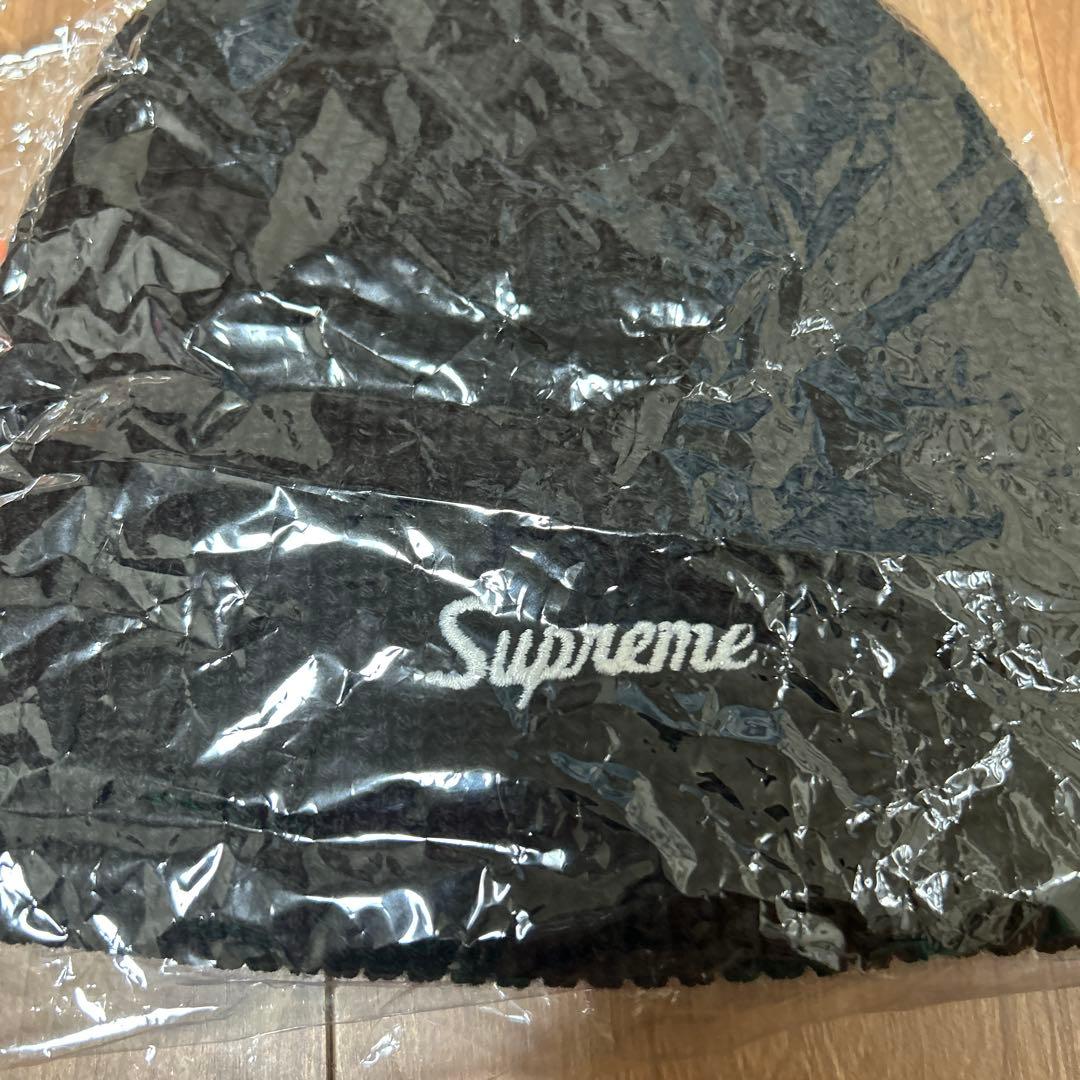 Supreme 黒 ビーニー 未使用に近い