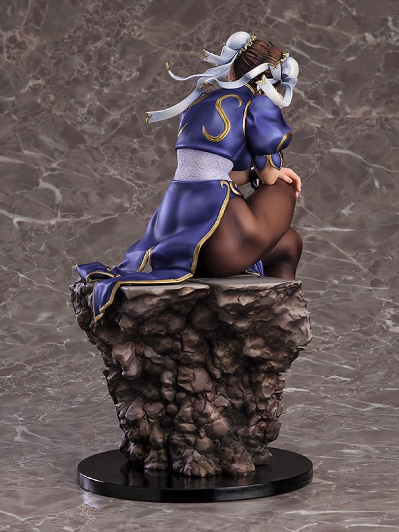 ストリートファイター チュンリー フィギュア 約25cm