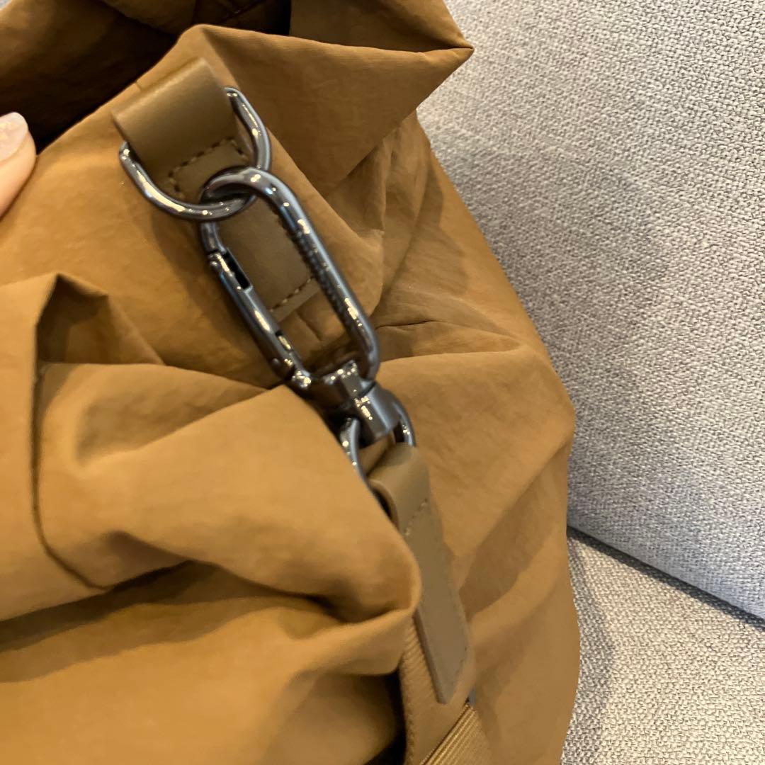 [美品]lululemon On My Level Bag19L ルルレモン