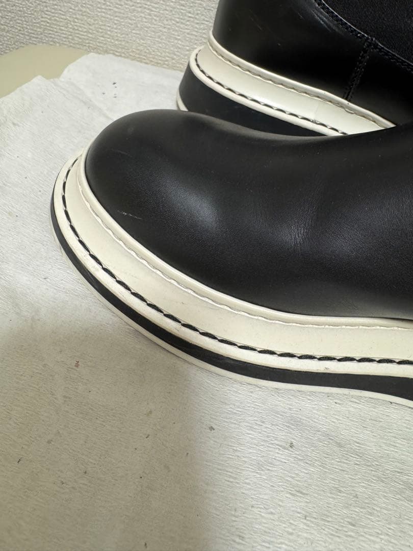 LOEWE ブラック チェルシーブーツ