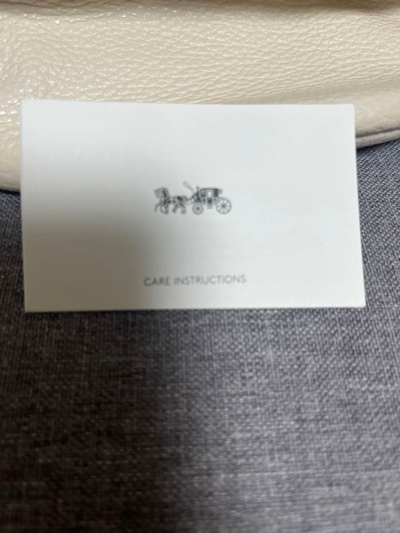 COACH ホワイト ボディバッグ・ウエストポーチ