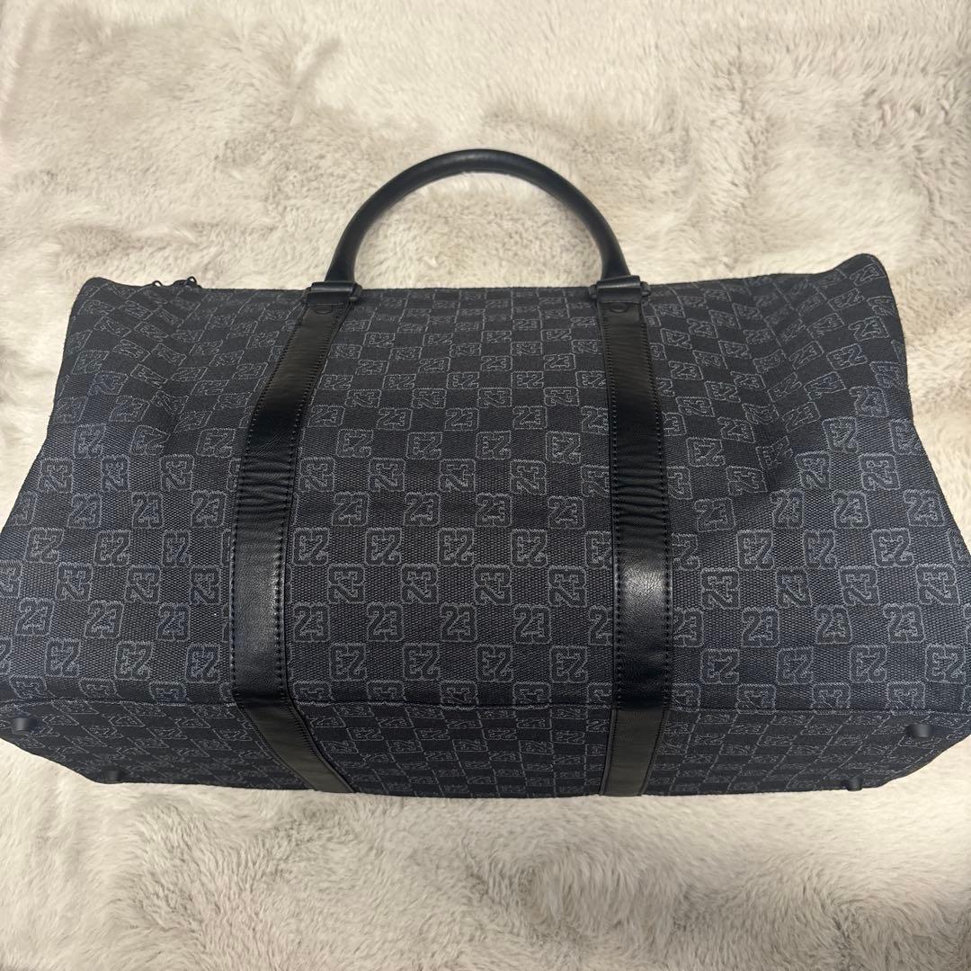 Jordan モノグラムダッフルバック（ブラック、25L）
