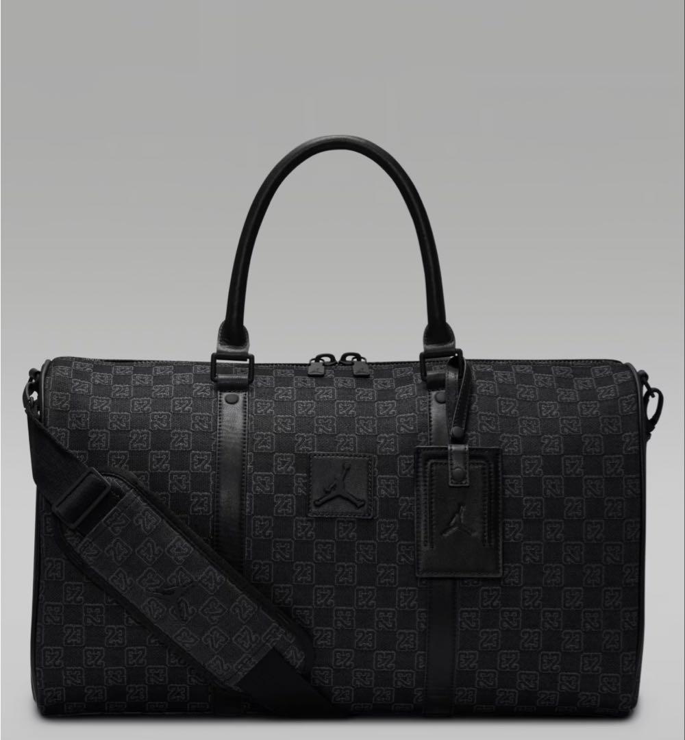 Jordan モノグラムダッフルバック（ブラック、25L）