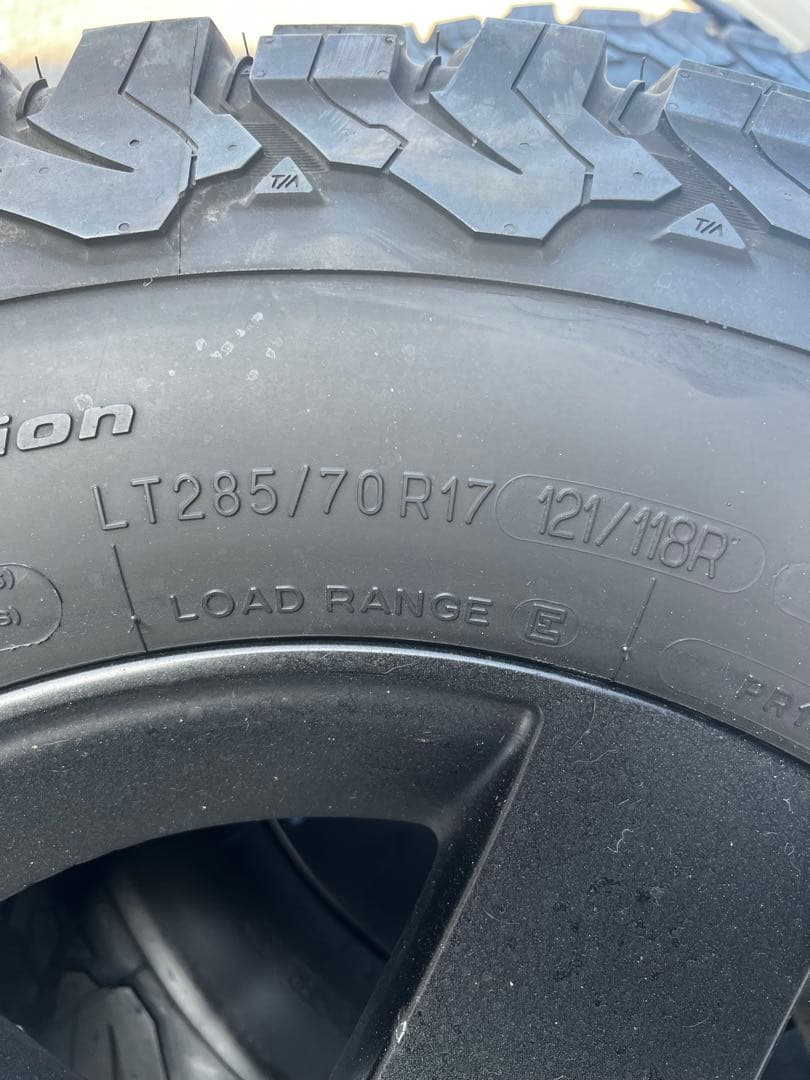 @*e様 BFGoodrich All-Terrain ラングラー　ラングラーj