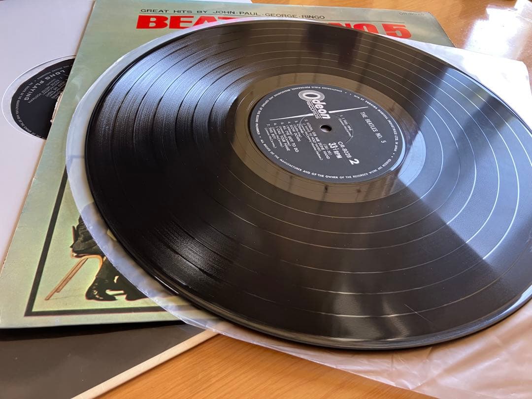 稀少黒のおまけ付き！　綺麗な良い赤盤　　ミート！　ビートルズ