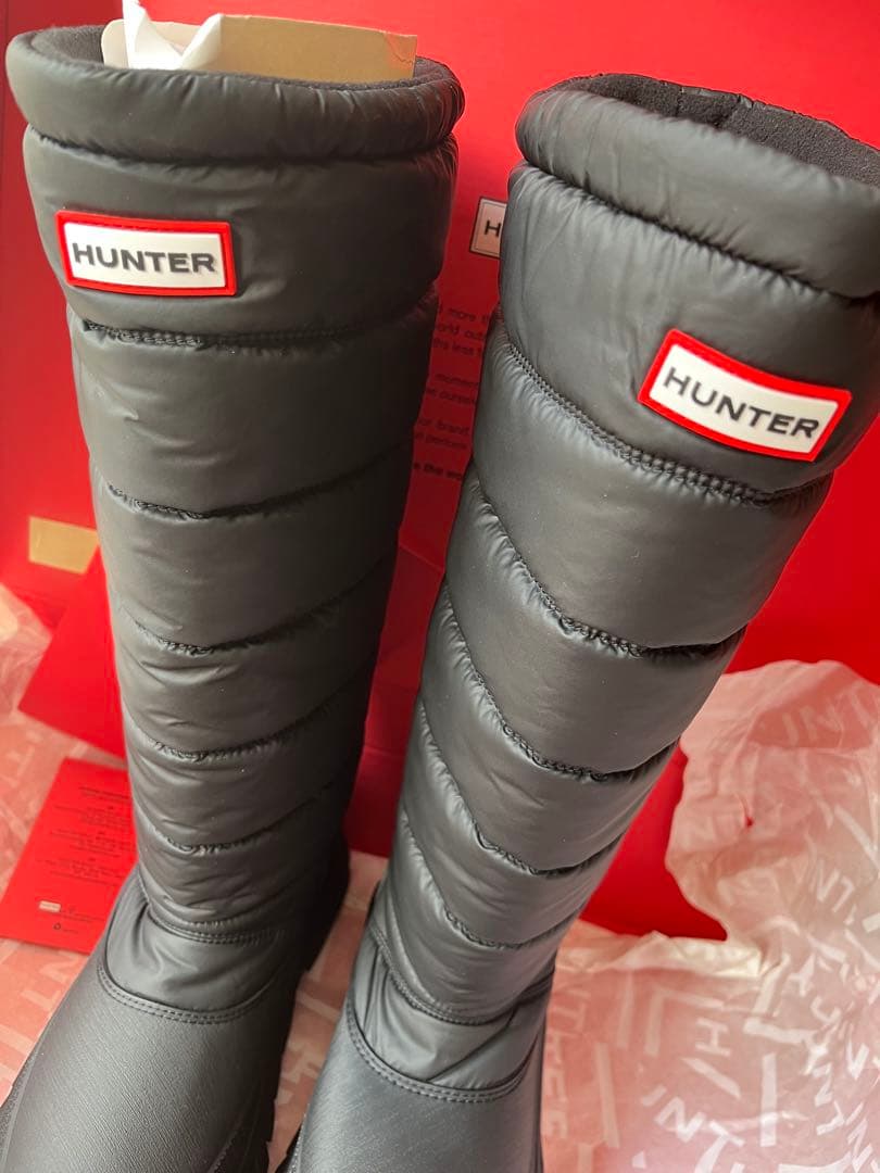 【新品未使用】HUNTER ハンター　スノーブーツ　ダウンブーツ　レディース