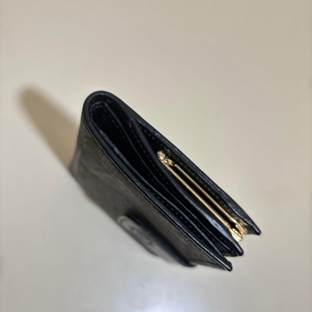 【新品未使用】FENDI 二つ折り財布 ペカン柄