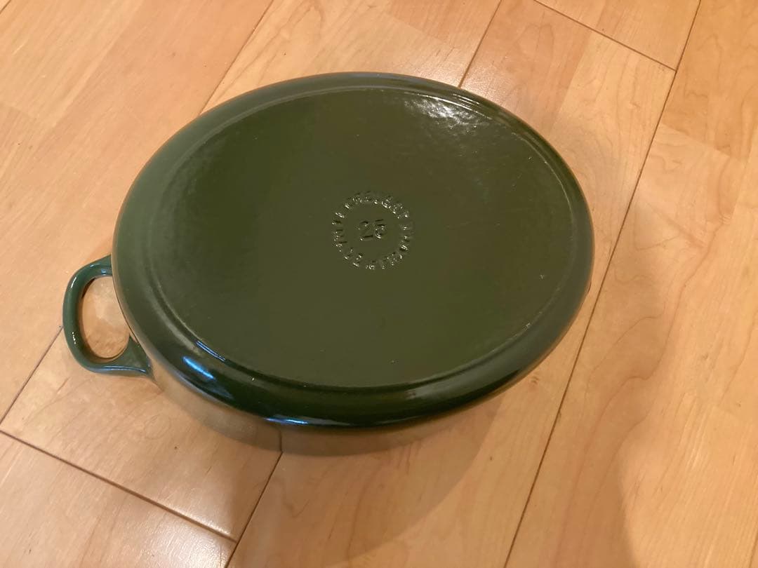 ル・クルーゼ　ココット・オーバル　美品 25cm モスグリーン