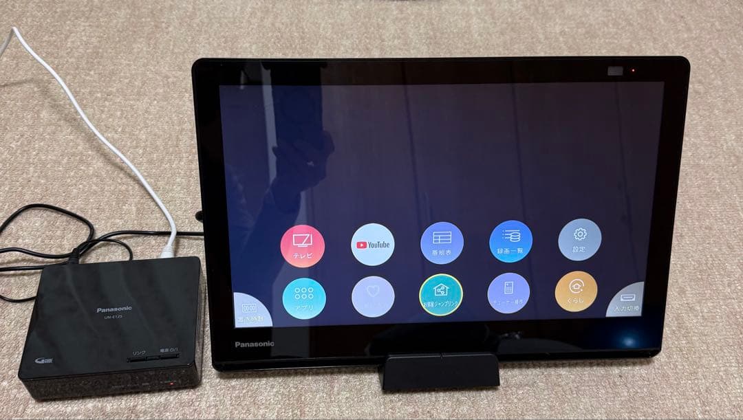 Panasonic ポータブルテレビ UN-15L12H 15V型