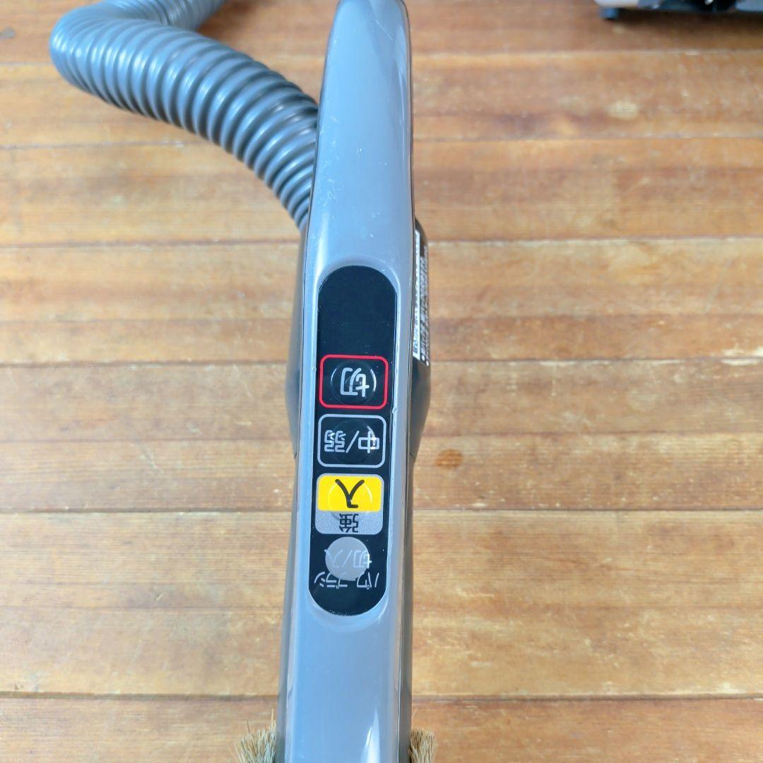 三菱　紙パック 掃除機　TC-FXF7P-T