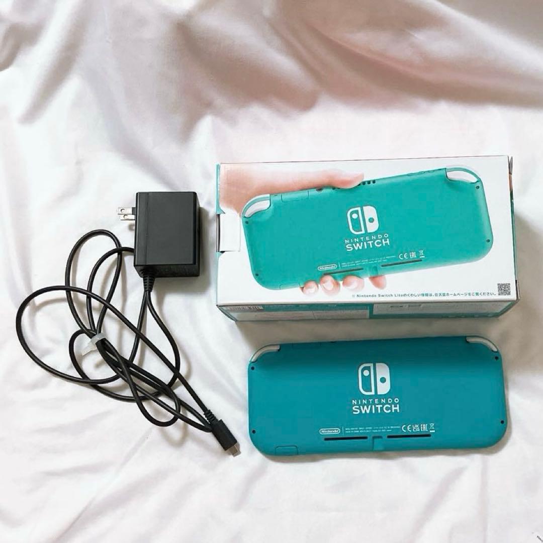 Nintendo Switch lite ターコイズ　外箱に2箇所小さな傷あり