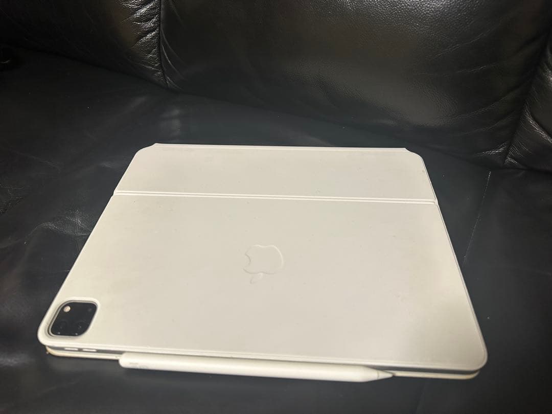 iPad Pro 12.9 5世代 512GB 純正キーボード、ペン付き