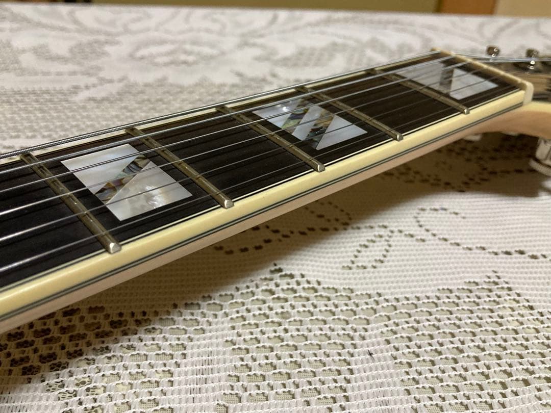 ギター D'Angelico Deluxe Atlantic LE