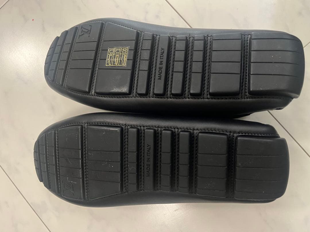LOUIS VUITTON ブラック モカシン