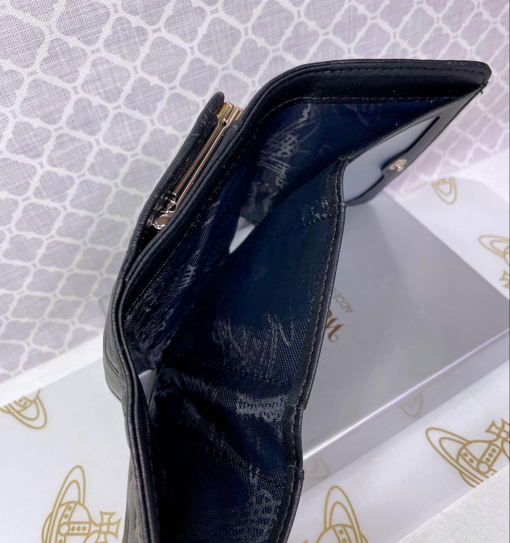 【☆内柄も素敵☆】Vivienne Westwood 三折財布 マット 黒