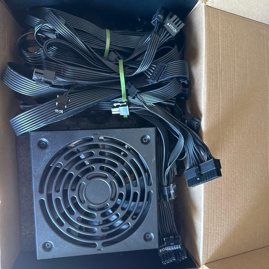 1000W 高効率電源ユニット
