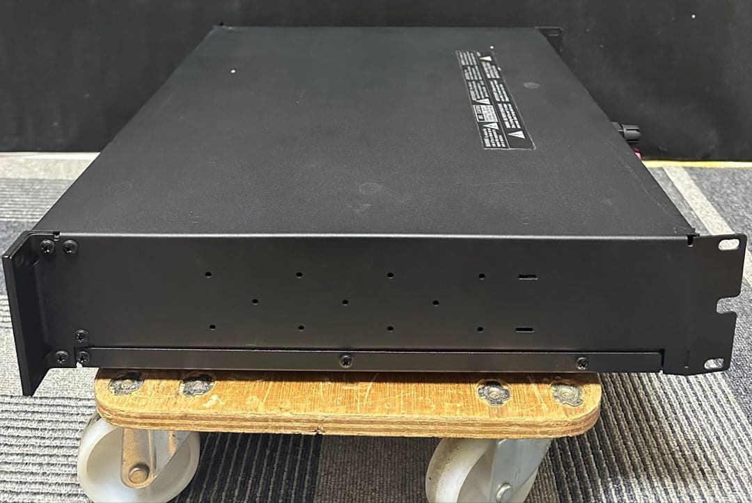 アンプ QSC PL340
