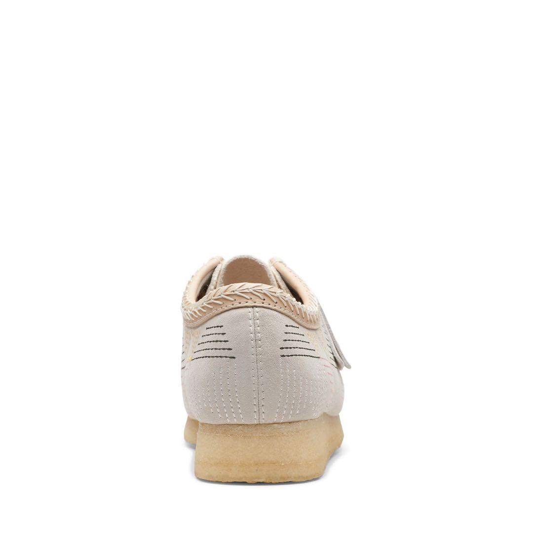【Clarks】Wallabee （オフホワイトヘアリー）