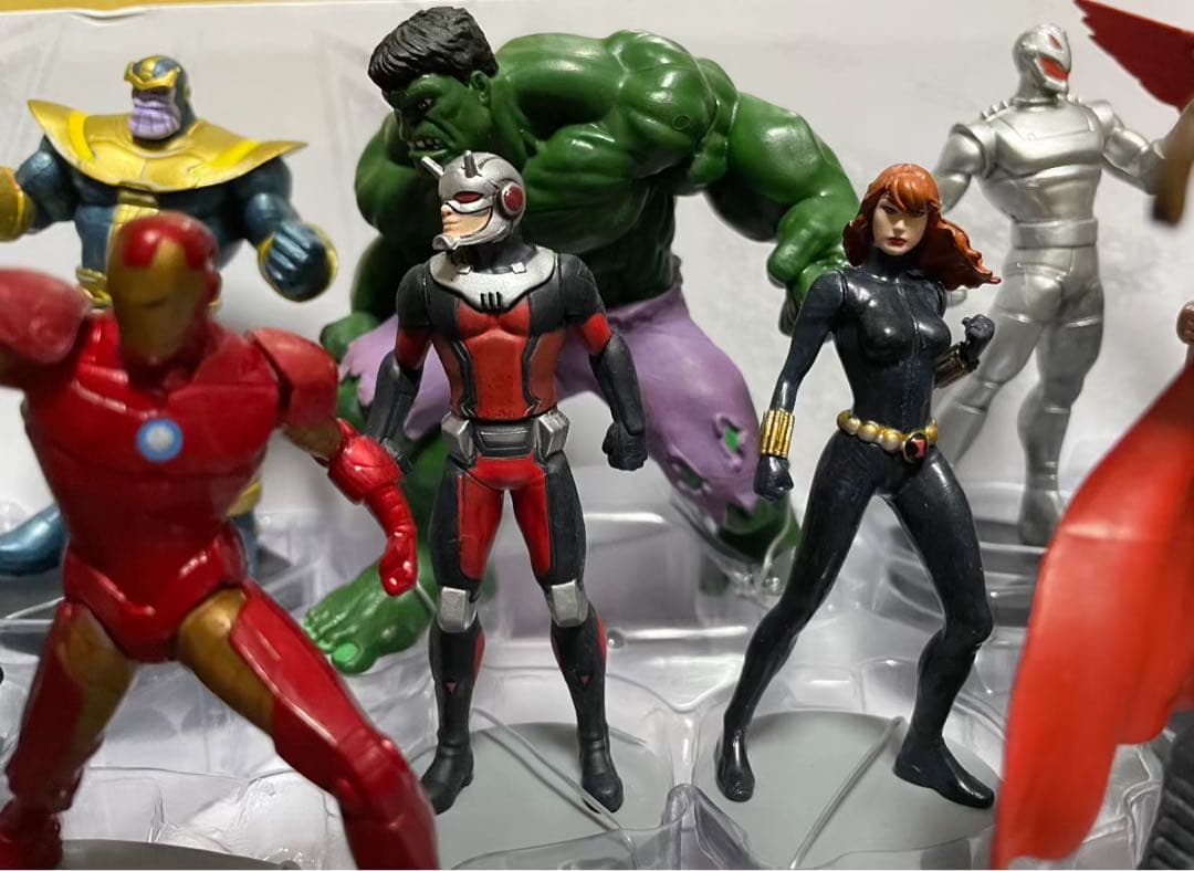 マーベル アベンジャーズ メガフィギュア セット