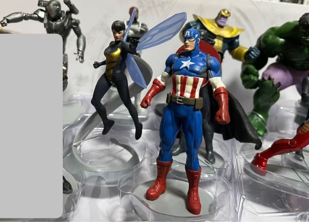 マーベル アベンジャーズ メガフィギュア セット