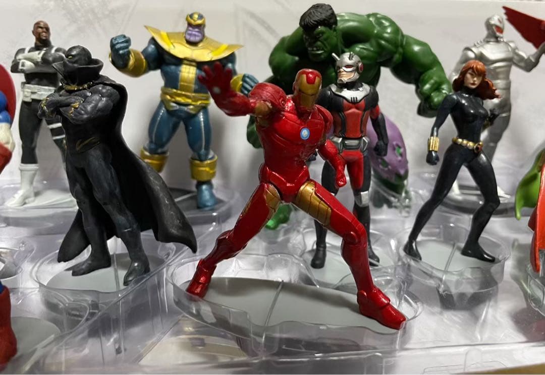 マーベル アベンジャーズ メガフィギュア セット