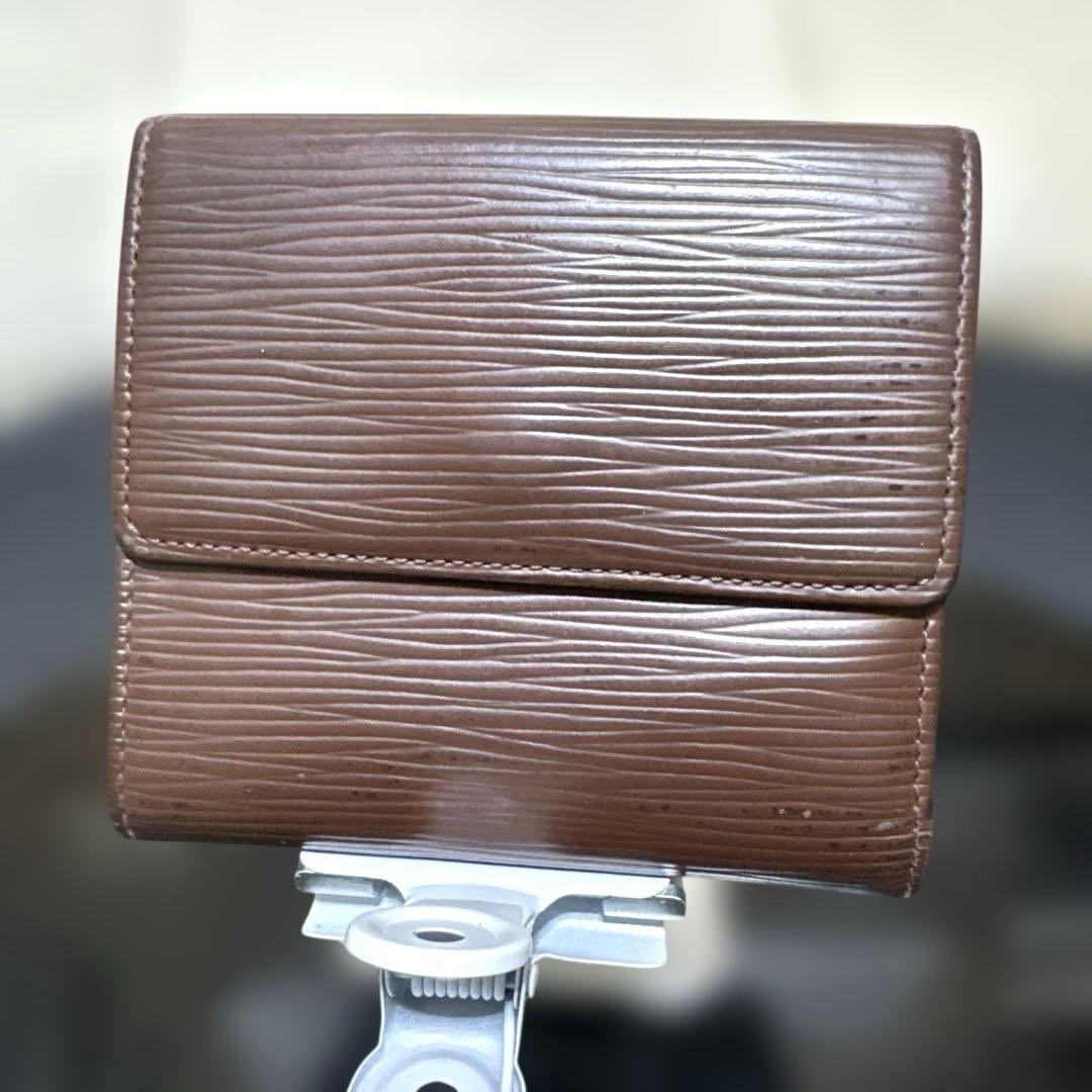 ④☆優良品♪エピＷホック 折り財布 チョコブラウン
