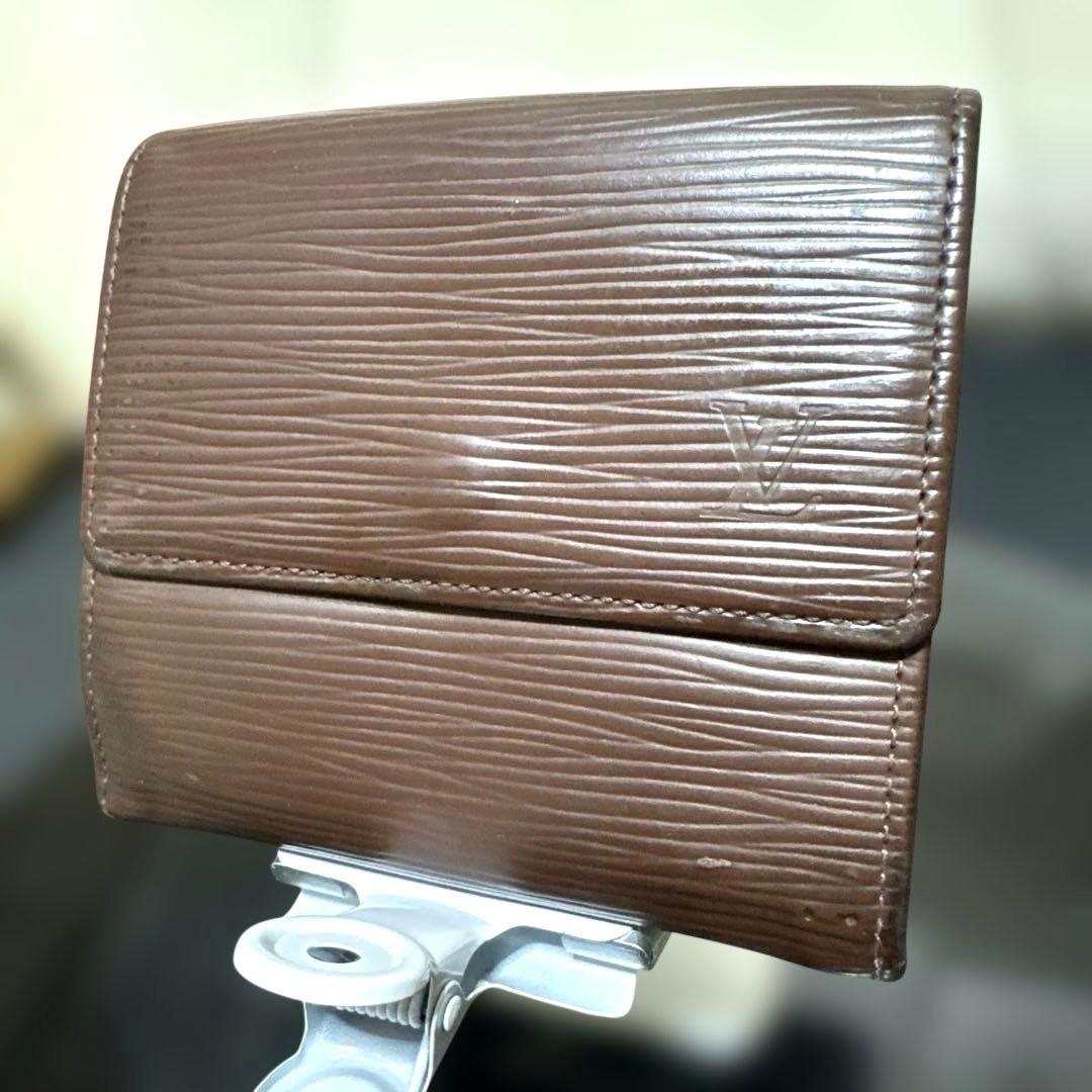 ④☆優良品♪エピＷホック 折り財布 チョコブラウン