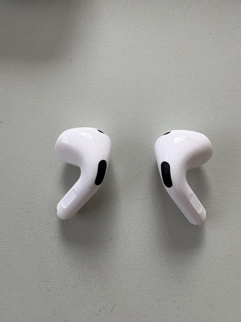 AirPods4 アクティブノイズキャンセリング機能搭載