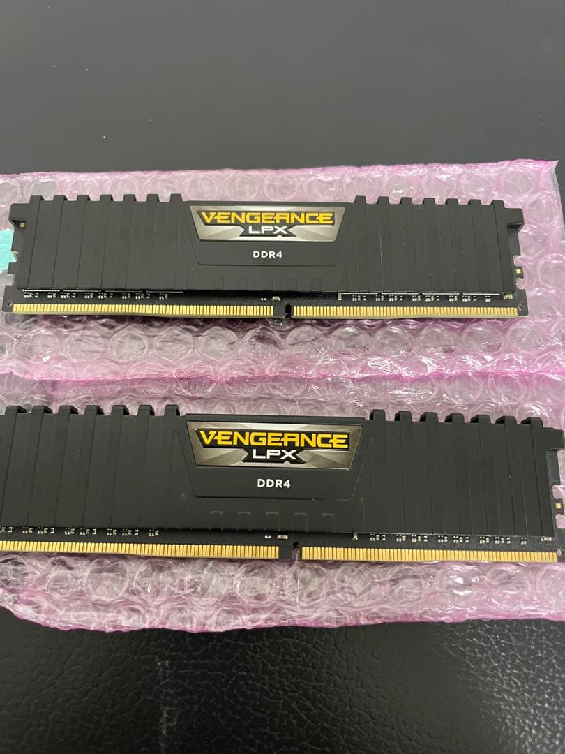 CORSAIR DDR4 CMK32GX4M4B3200C16 8GB×2枚