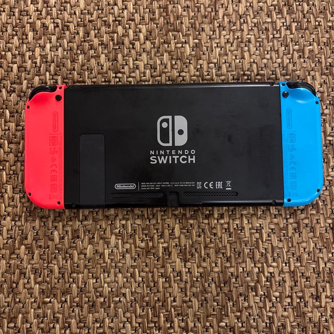 Nintendo Switch 付属品多数　持ち運びケース付き