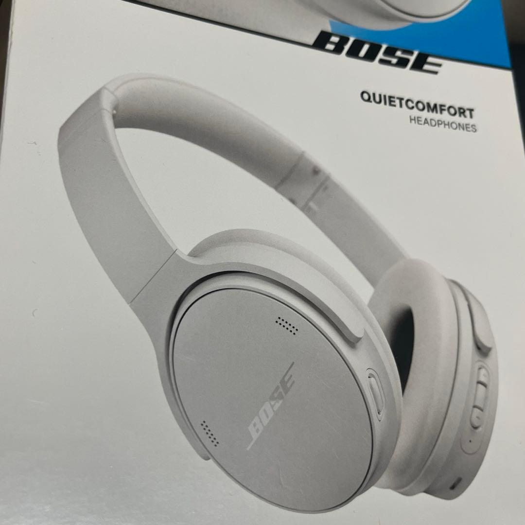 BOSE QuietComfort ノイズキャンセリングヘッドホン ホワイト　白