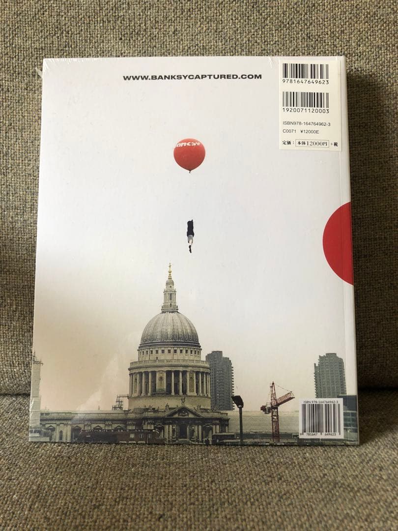 初回限定版　未開封banksy captured