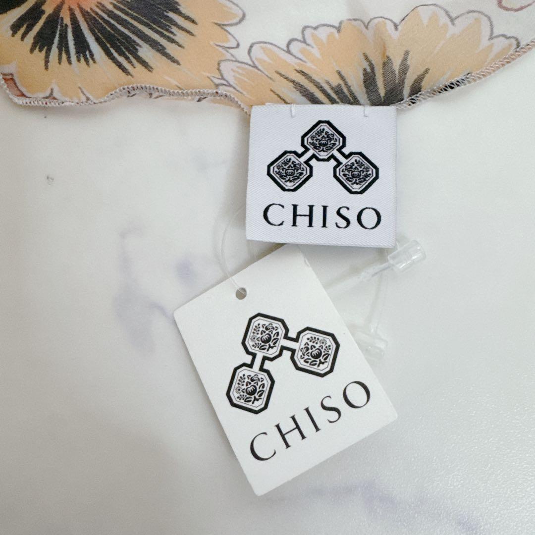 ✨新品未使用✨CHISO シルク100% スカーフ 花柄 絹 日本製
