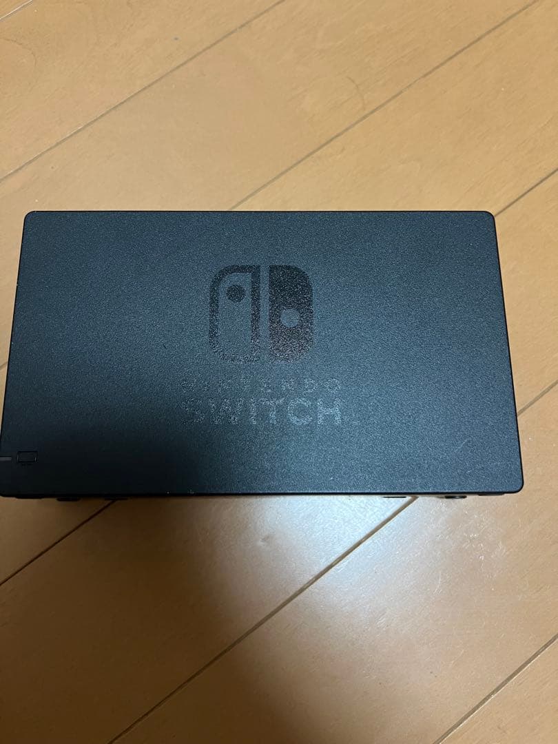 み*り様 【中古品】Nintendo Switch 本体 赤/青 2017年製