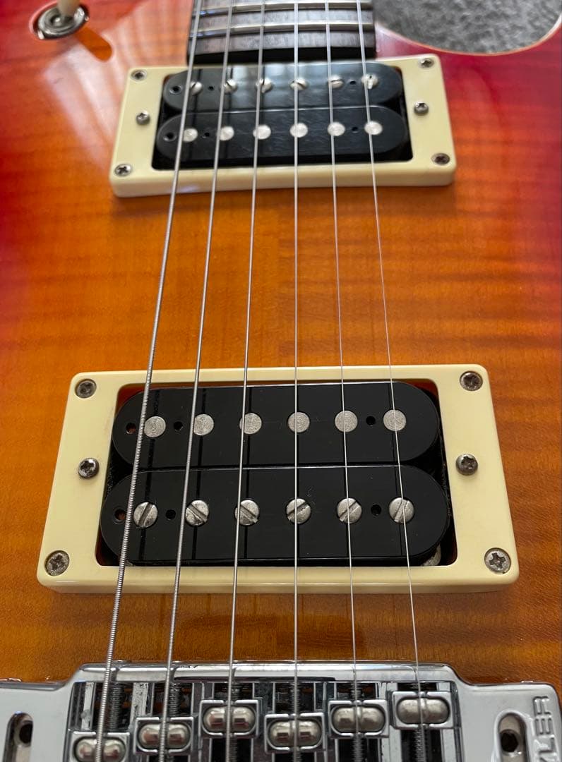 LINE6 JamesTyler Variax JTV59 チェリーサンバースト