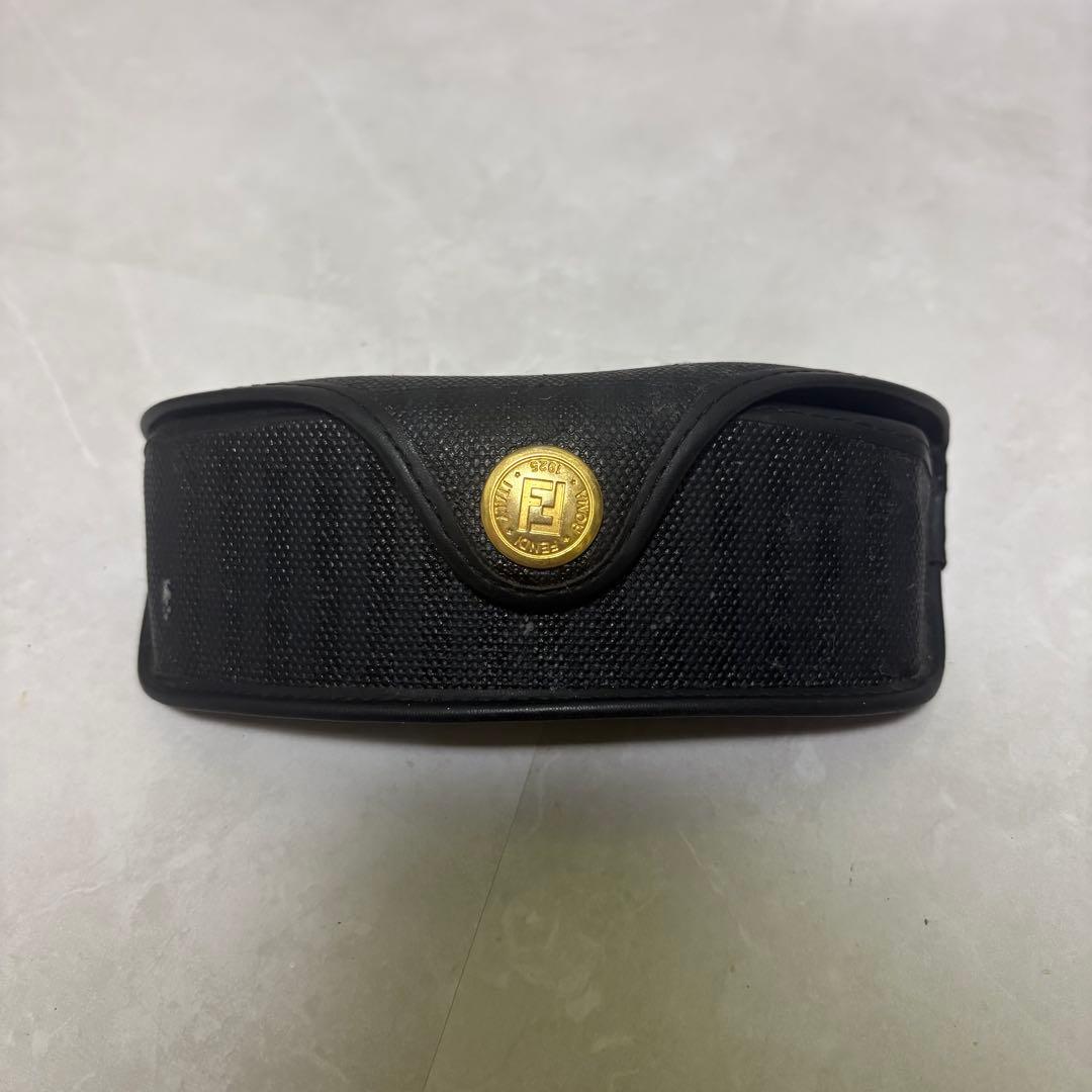 FENDI オーバルサングラス SL7037 COL149 ブラウンレンズ